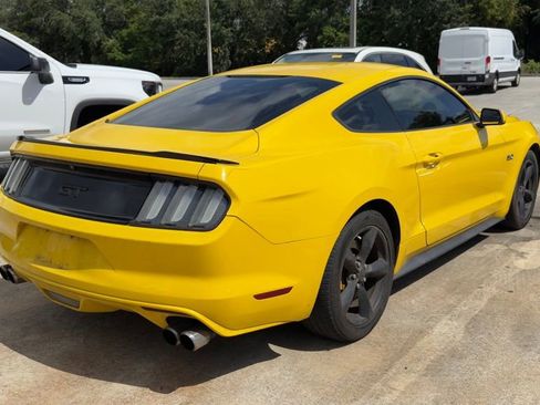 Used 2016 Ford Mustang GT RWD image 6