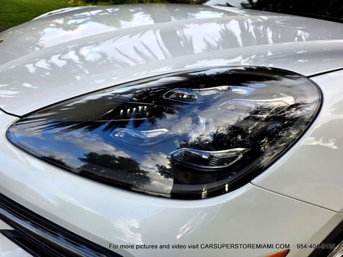 Used 2019 Porsche Cayenne image 63