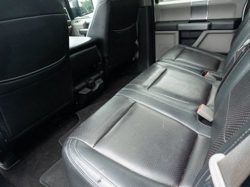 Used 2019 Ford F150 Lariat AWD/4WD image 19