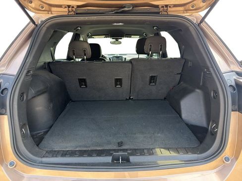 Used 2019 Chevrolet Equinox LT FWD image 7
