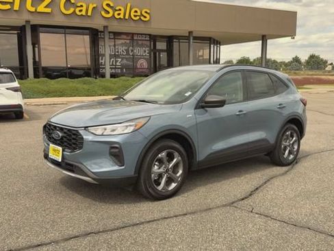 Used 2026 Ford Escape ST-Line AWD/4WD image 4