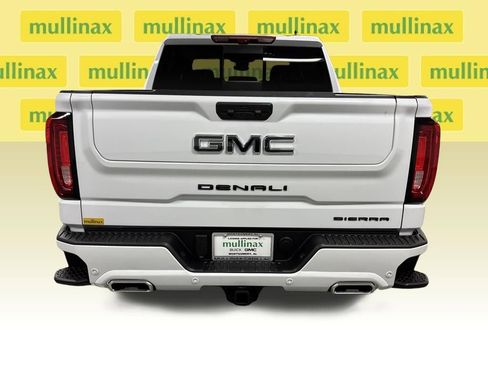 New 2026 GMC Sierra 1500 Denali Ultimate w/ LPO, Black Badging Package image 16