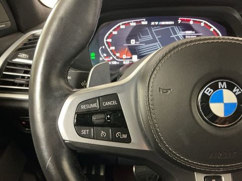 Certified 2022 BMW X7 M50i w/ Cold Weather Package AWD/4WD image 15