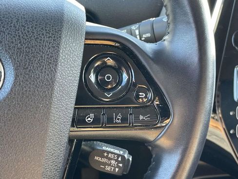 Used 2020 Toyota Prius Prime Limited image 22