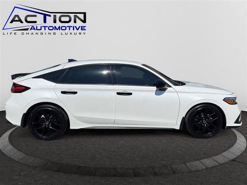 Used 2024 Honda Civic Sport image 9