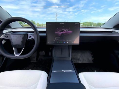 Used 2025 Tesla Model 3 Long Range image 15
