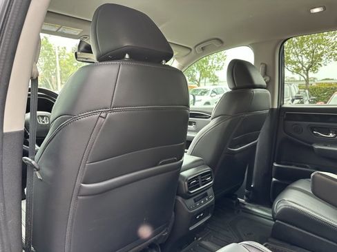 Used 2023 Honda Pilot EX-L image 24