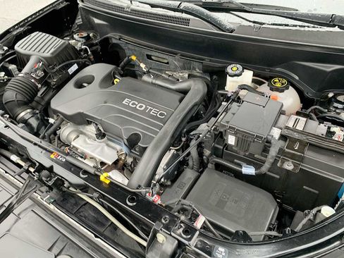 Certified 2022 Chevrolet Equinox LT image 28