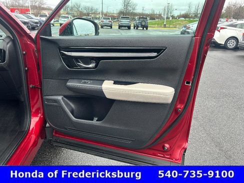 Used 2025 Honda CR-V EX-L image 16
