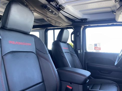New 2026 Jeep Wrangler Unlimited Rubicon AWD/4WD image 30