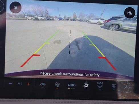 Used 2025 Lincoln Corsair Premiere image 21