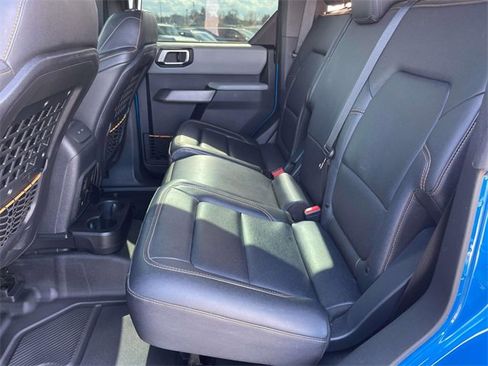 Used 2022 Ford Bronco Badlands image 23