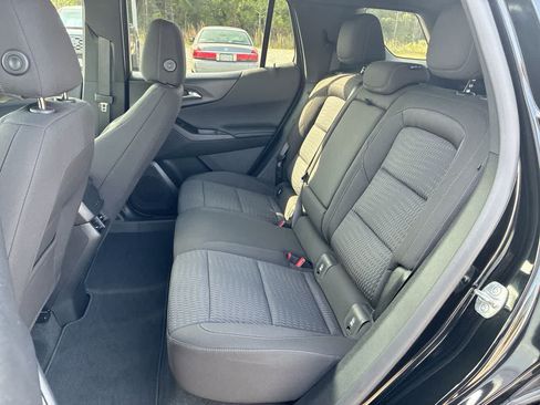Used 2026 Chevrolet Equinox LT FWD image 24