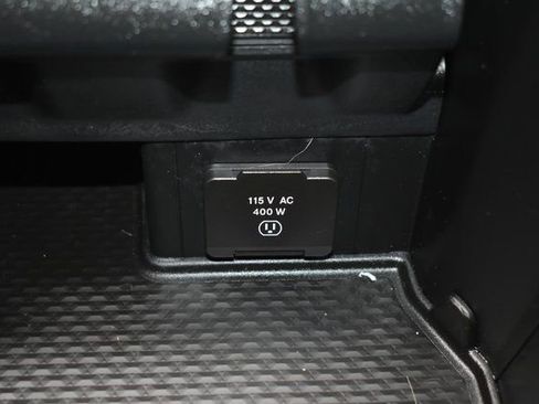 Used 2024 RAM 1500 Laramie image 34