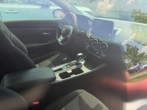 Used 2025 Nissan Sentra SV w/ All-Weather Package FWD image 13