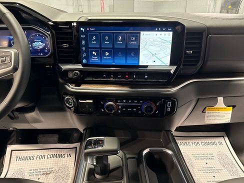 Used 2026 Chevrolet Silverado 1500 LT w/ Leather Package image 20