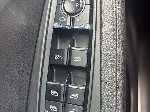 Used 2018 Porsche Macan S AWD/4WD image 15