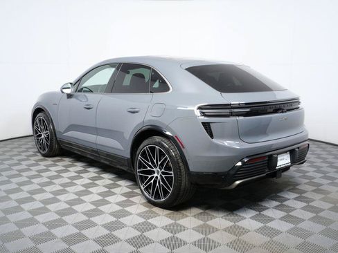 New 2026 Porsche Macan Turbo Electric AWD/4WD image 3