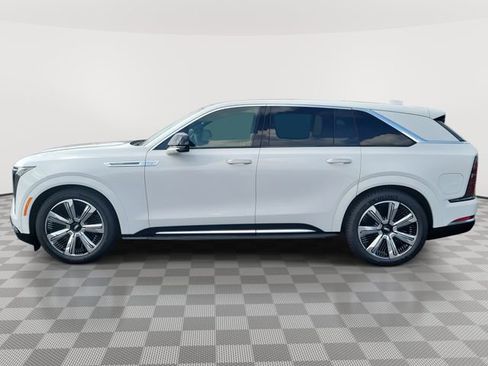 New 2025 Cadillac Escalade IQ Luxury 2 AWD/4WD image 3