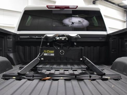 Used 2022 GMC Sierra 3500 Denali w/ Denali Ultimate Package image 26