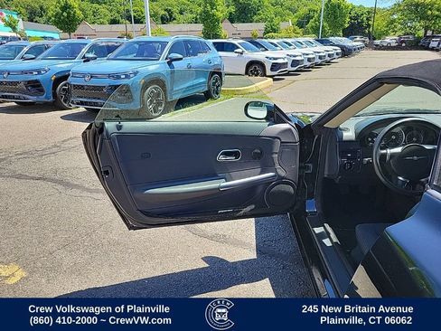 Used 2007 Chrysler Crossfire Convertible RWD image 19