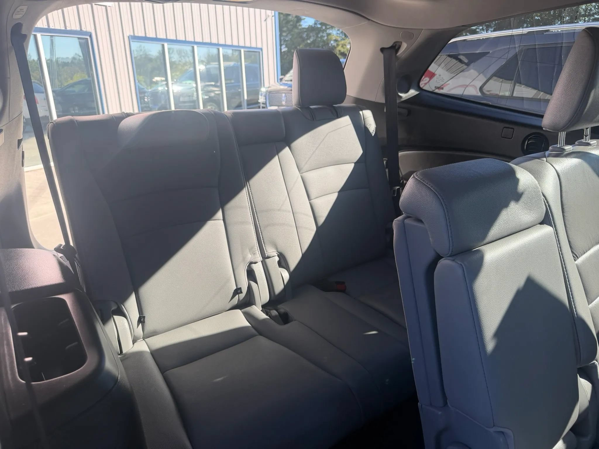 Used 2017 Honda Pilot Touring image 14