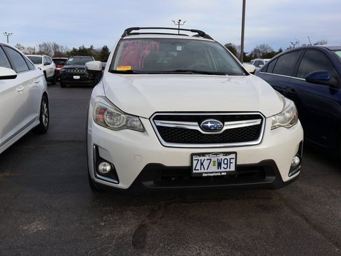 Used 2017 Subaru Crosstrek 2.0i Limited w/ Popular Package #1 image 6