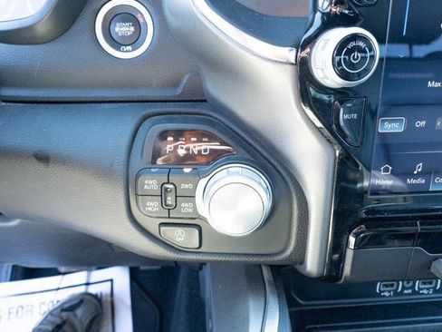Used 2025 RAM 1500 Laramie image 21