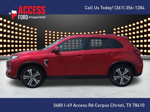 Used 2025 Mitsubishi Outlander Sport SE AWD/4WD image 5