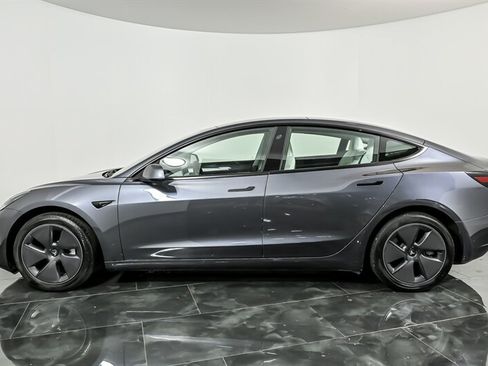Used 2023 Tesla Model 3 Standard Range RWD image 6