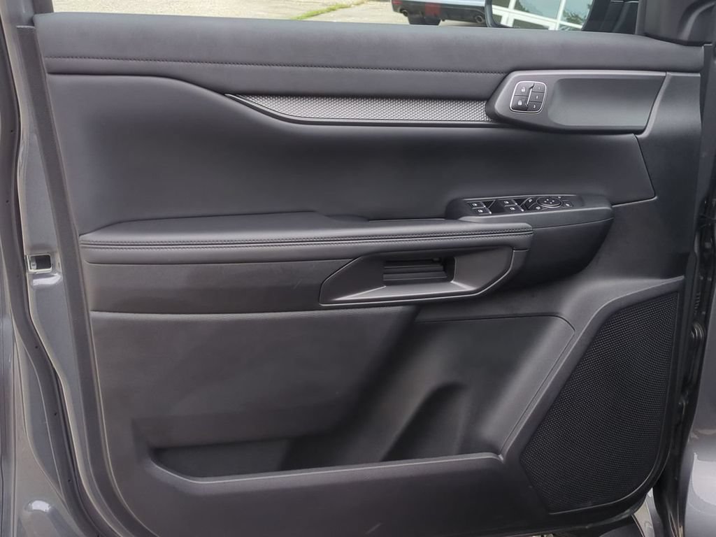 Used 2025 Ford Ranger Raptor AWD/4WD image 11