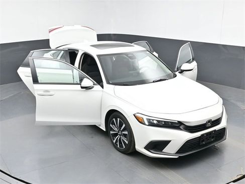 Used 2023 Honda Civic EX image 48