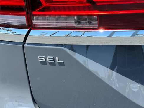 New 2026 Volkswagen Atlas SEL AWD/4WD image 7