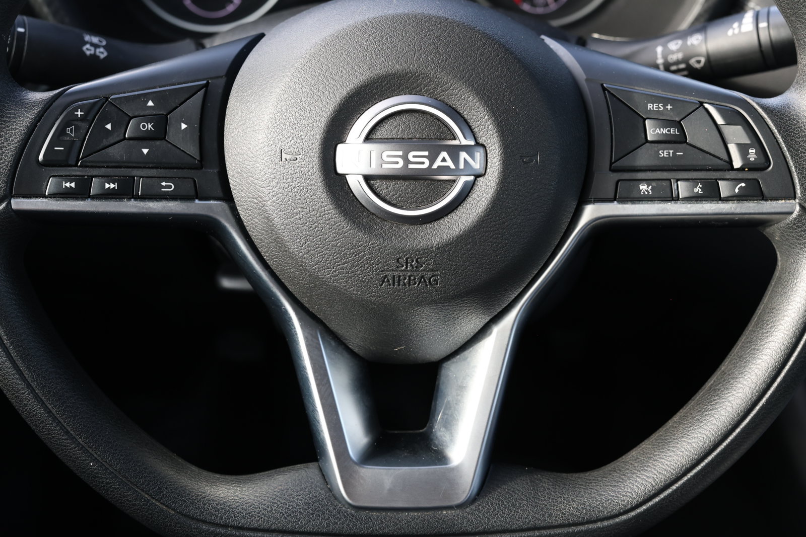 Used 2024 Nissan Sentra SV FWD image 16