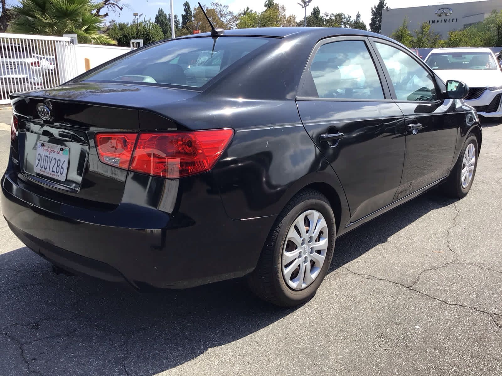 Used 2011 Kia Forte LX FWD image 4