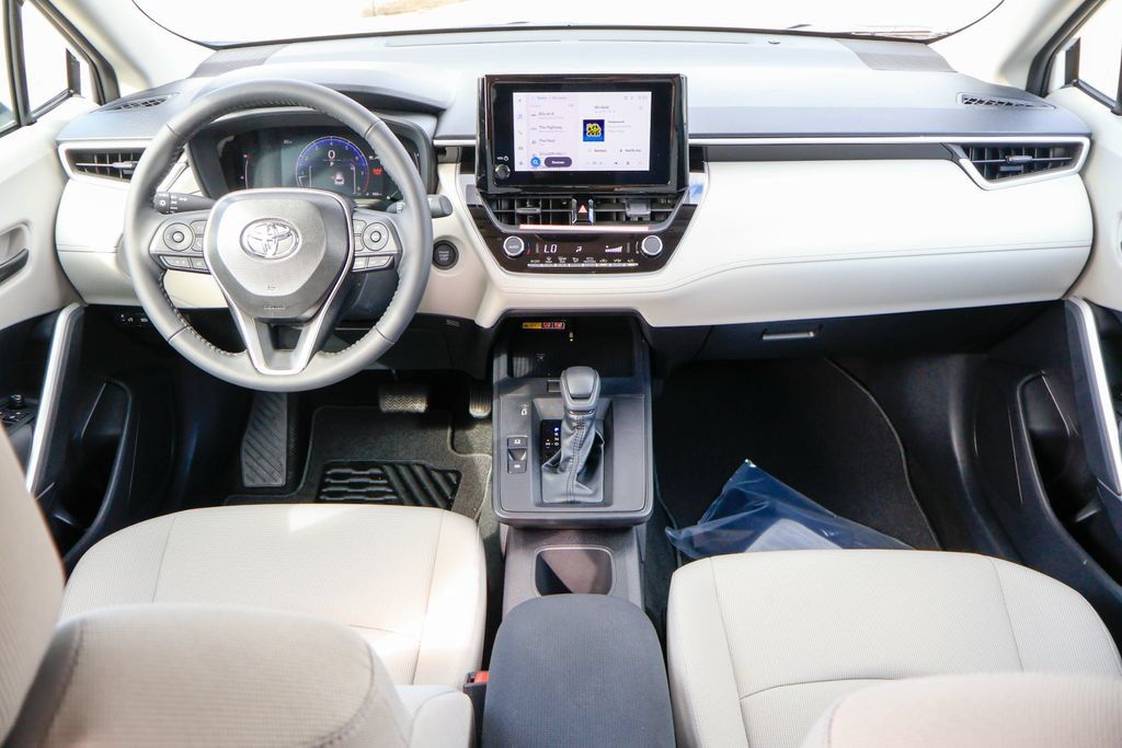 New 2026 Toyota Corolla Cross LE FWD image 6
