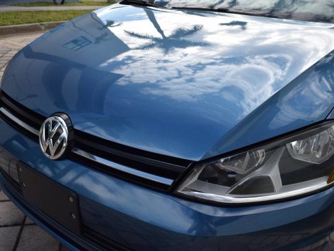 Used 2015 Volkswagen Golf TDI SE image 11