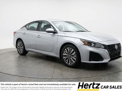 Used 2025 Nissan Altima 2.5 SV
