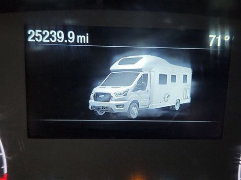 Used 2022 Ford Transit 350 DRW RWD image 29