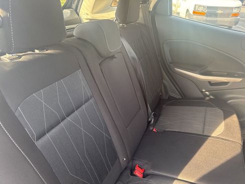Used 2018 Ford EcoSport SE image 35