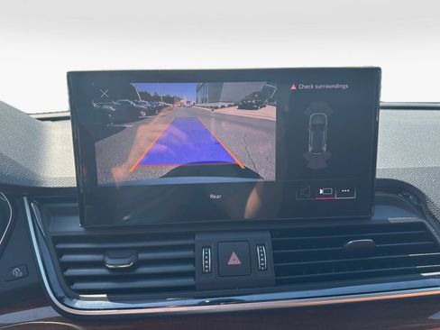 Certified 2023 Audi Q5 2.0T Premium w/ Convenience Package AWD/4WD image 21