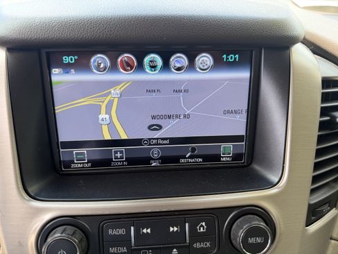 Used 2020 GMC Yukon XL Denali w/ Open Road Package AWD/4WD image 23