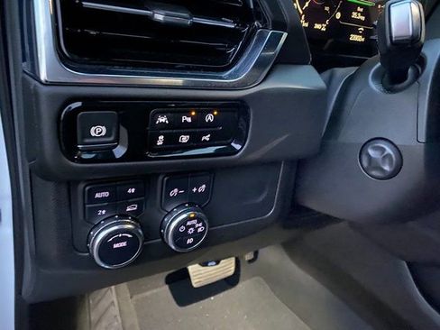 Used 2025 GMC Yukon Denali image 22