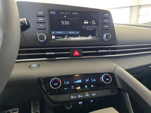 New 2026 Hyundai Elantra Sport FWD image 24