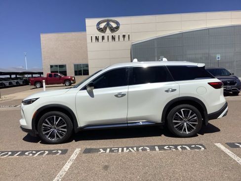 Used 2022 INFINITI QX60 Sensory w/ Cargo Package AWD/4WD image 2