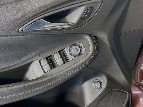 Used 2022 Buick Encore GX Select FWD image 12