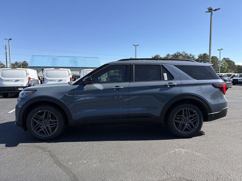 New 2026 Ford Explorer ST w/ Sun And Sound Package RWD image 25