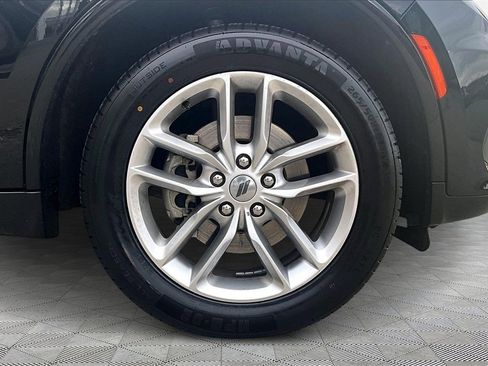 Used 2024 Dodge Durango GT image 9