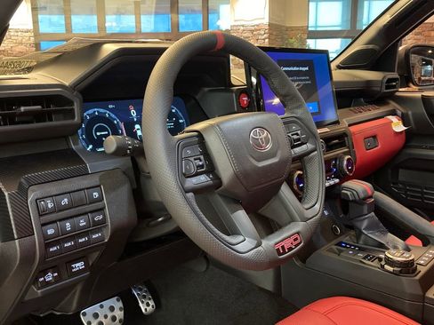 New 2026 Toyota Tacoma TRD Pro AWD/4WD image 10
