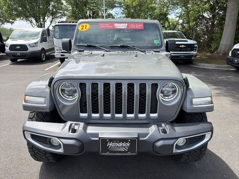 Used 2021 Jeep Wrangler Unlimited Sahara w/ Dual Top Group image 3